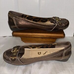 Unisa Bronze  Buckle Top Design Upper Leather W/Cheetah Lining Casual Shoes READ